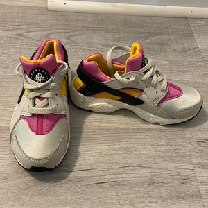 Nike Huarache toddler girls shoes 12